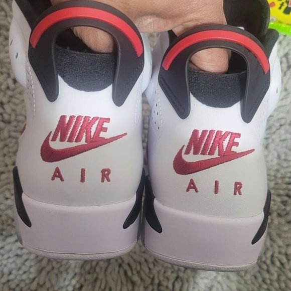 Nike Air Jordan 6 (Carmine)